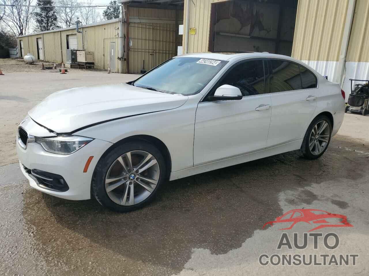 BMW 3 SERIES 2018 - WBA8D9C51JEM33363