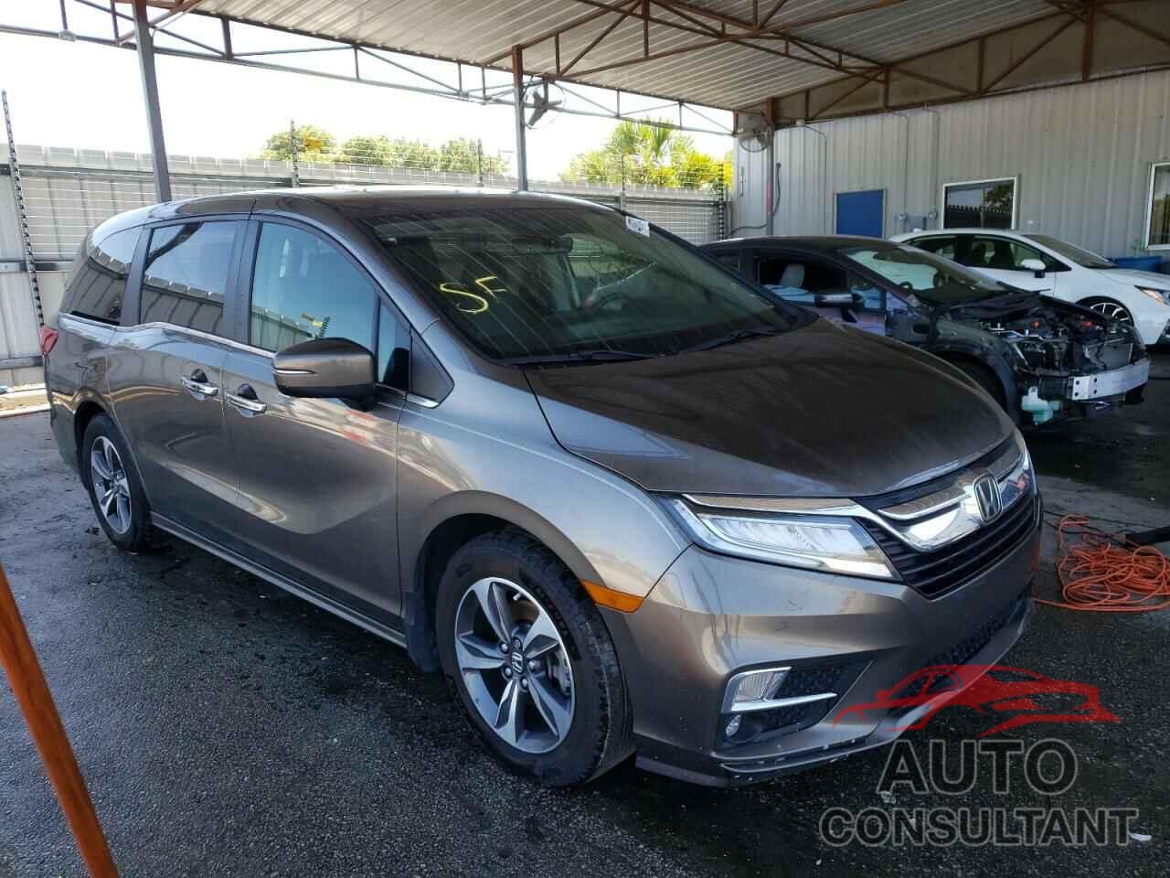 HONDA ODYSSEY 2018 - 5FNRL6H86JB036239