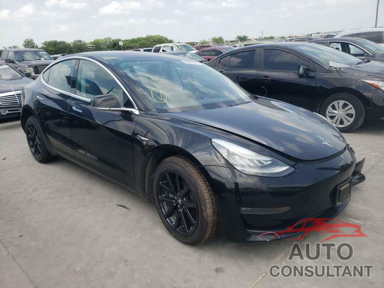 TESLA MODEL 3 2019 - 5YJ3E1EB2KF385368