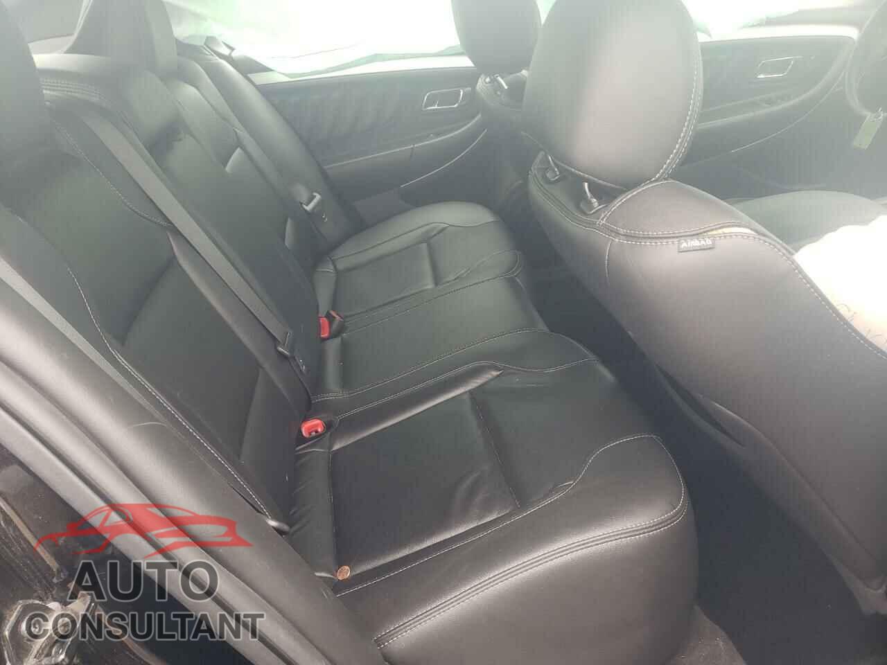 FORD TAURUS 2017 - 1FAHP2E85HG137310