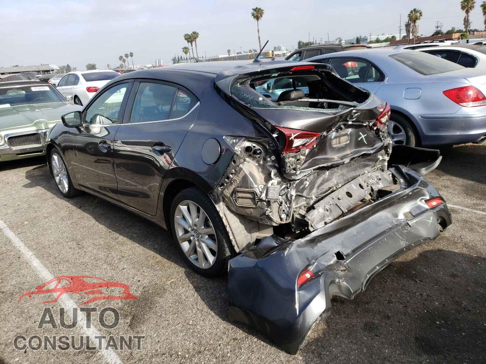 MAZDA 3 2017 - 3MZBN1L32HM146279