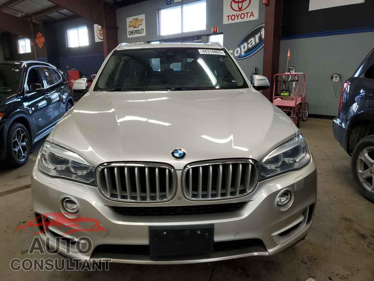 BMW X5 2015 - 5UXKR0C53F0P14251
