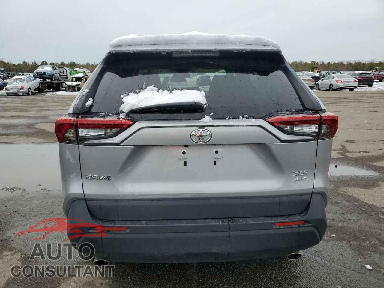 TOYOTA RAV4 2021 - 2T3P1RFV2MC234534