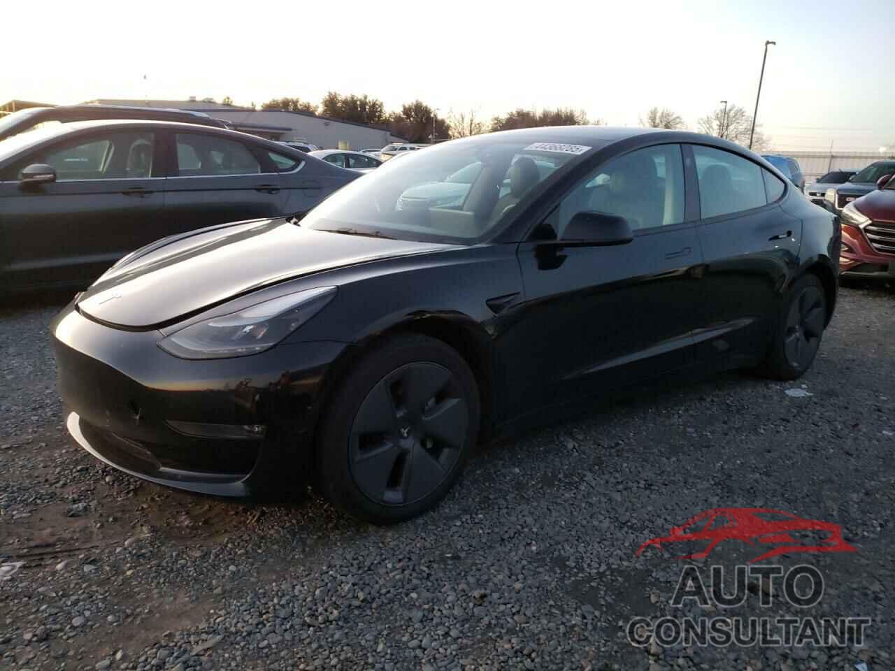 TESLA MODEL 3 2022 - 5YJ3E1EB0NF272653