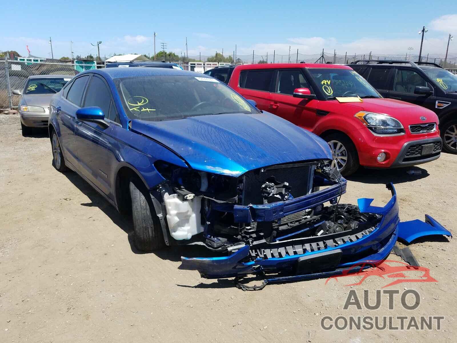 FORD FUSION 2017 - 3FA6P0LU4HR387139