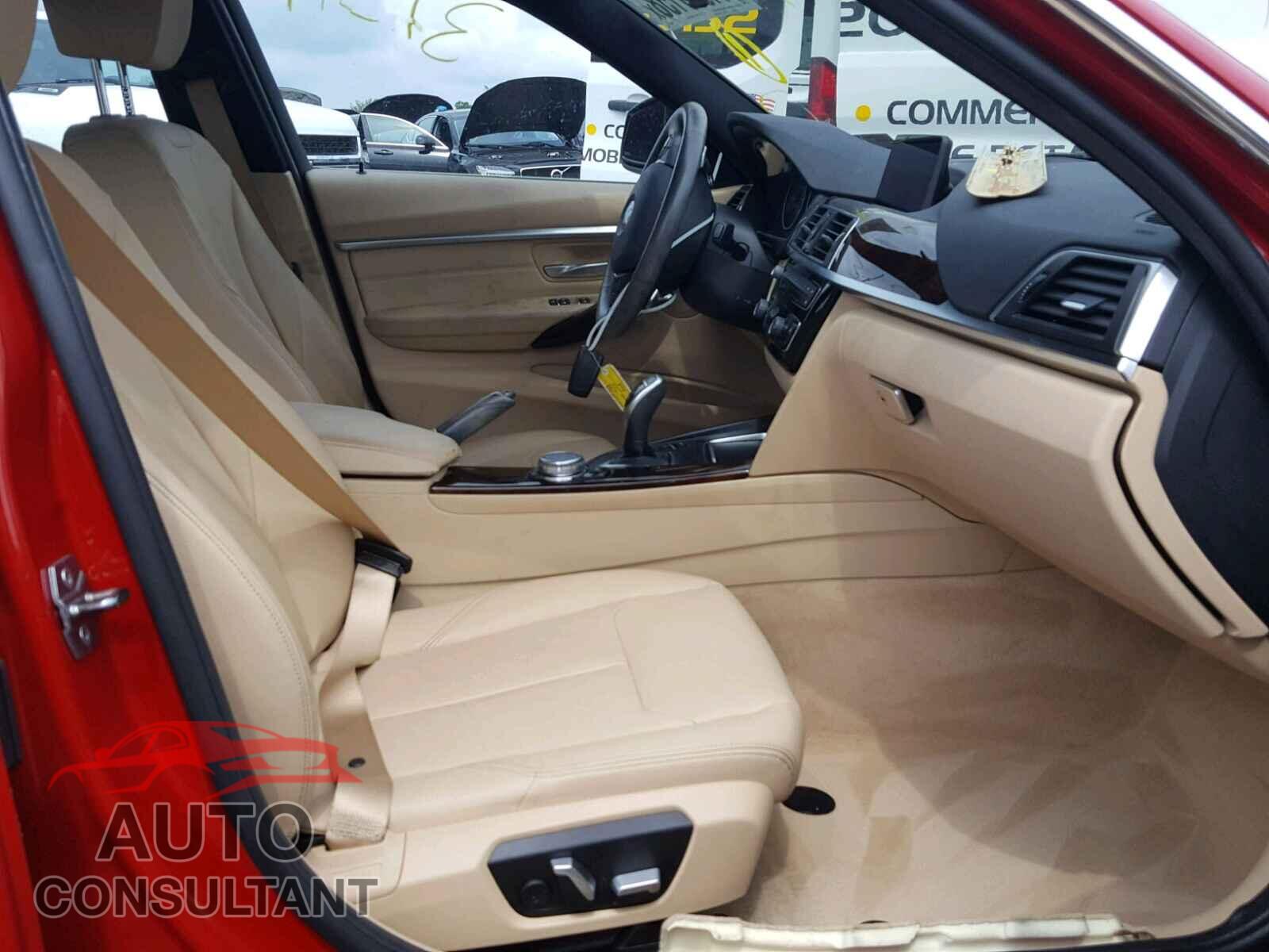 BMW 3 SERIES 2016 - WBA8E3C51GK500810