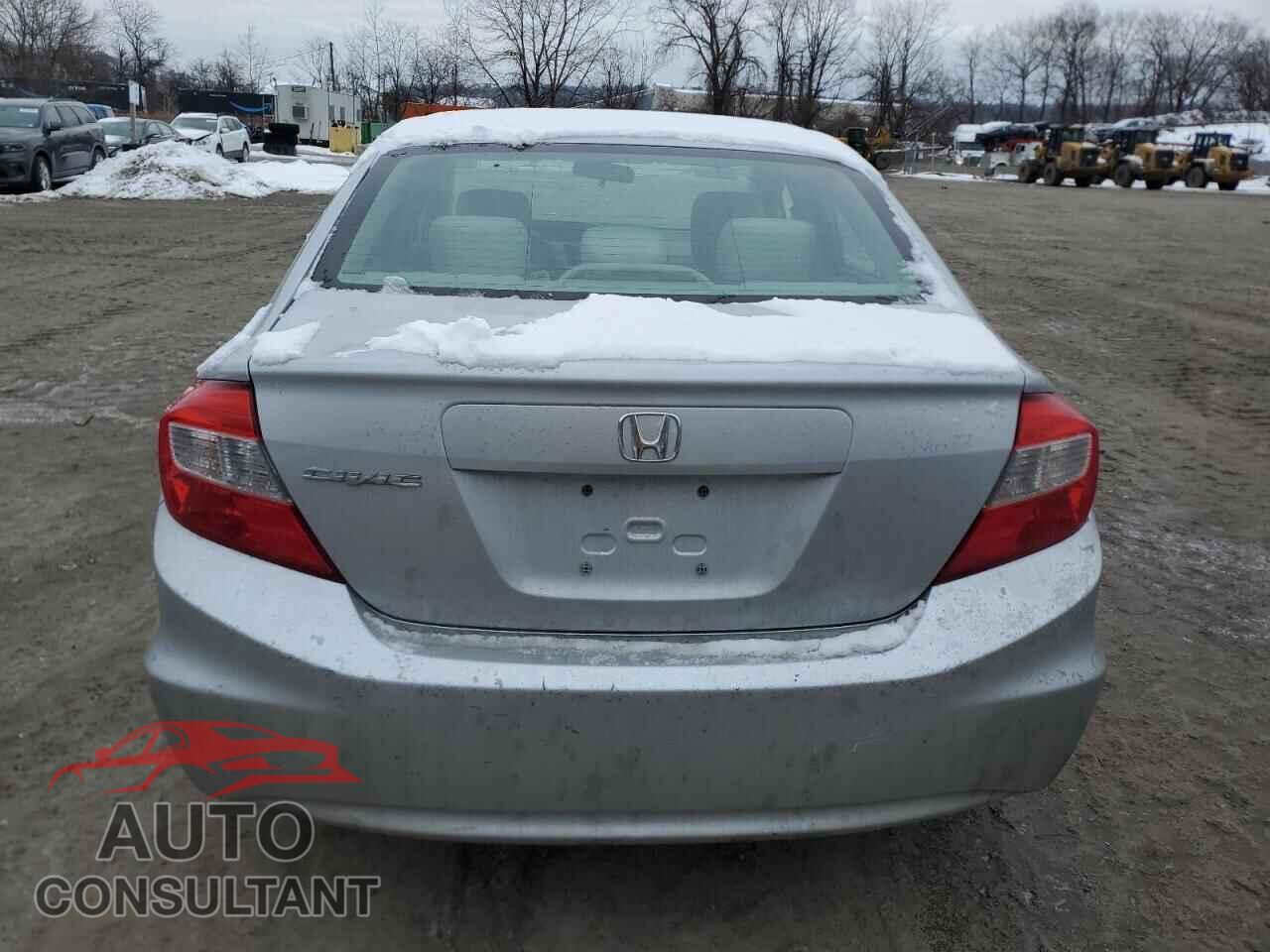 HONDA CIVIC 2012 - 2HGFB2F50CH611456