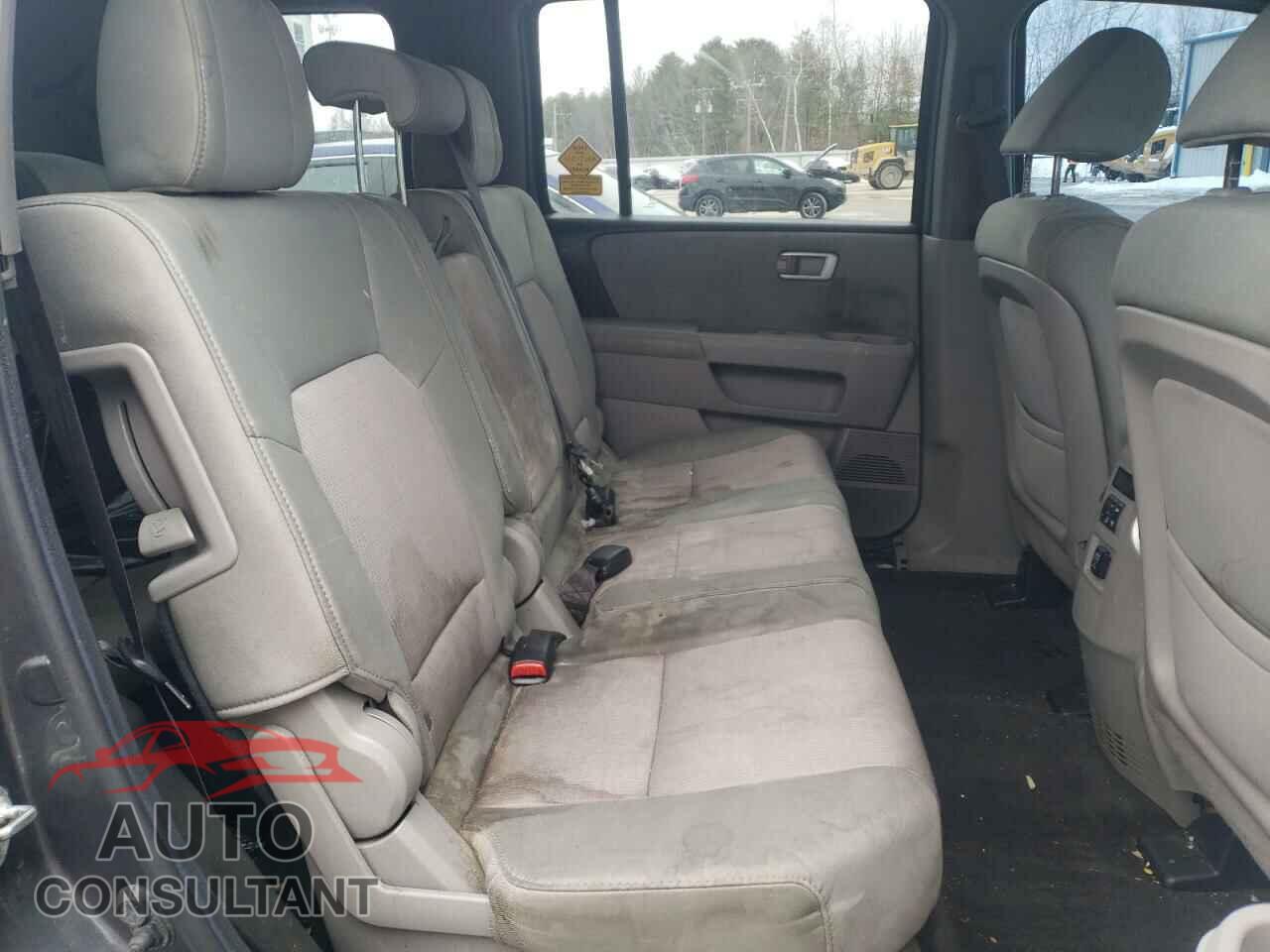HONDA PILOT 2012 - 5FNYF4H41CB004337