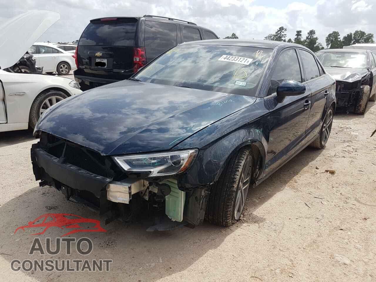 AUDI A3 2017 - WAUAUGFF1H1048817