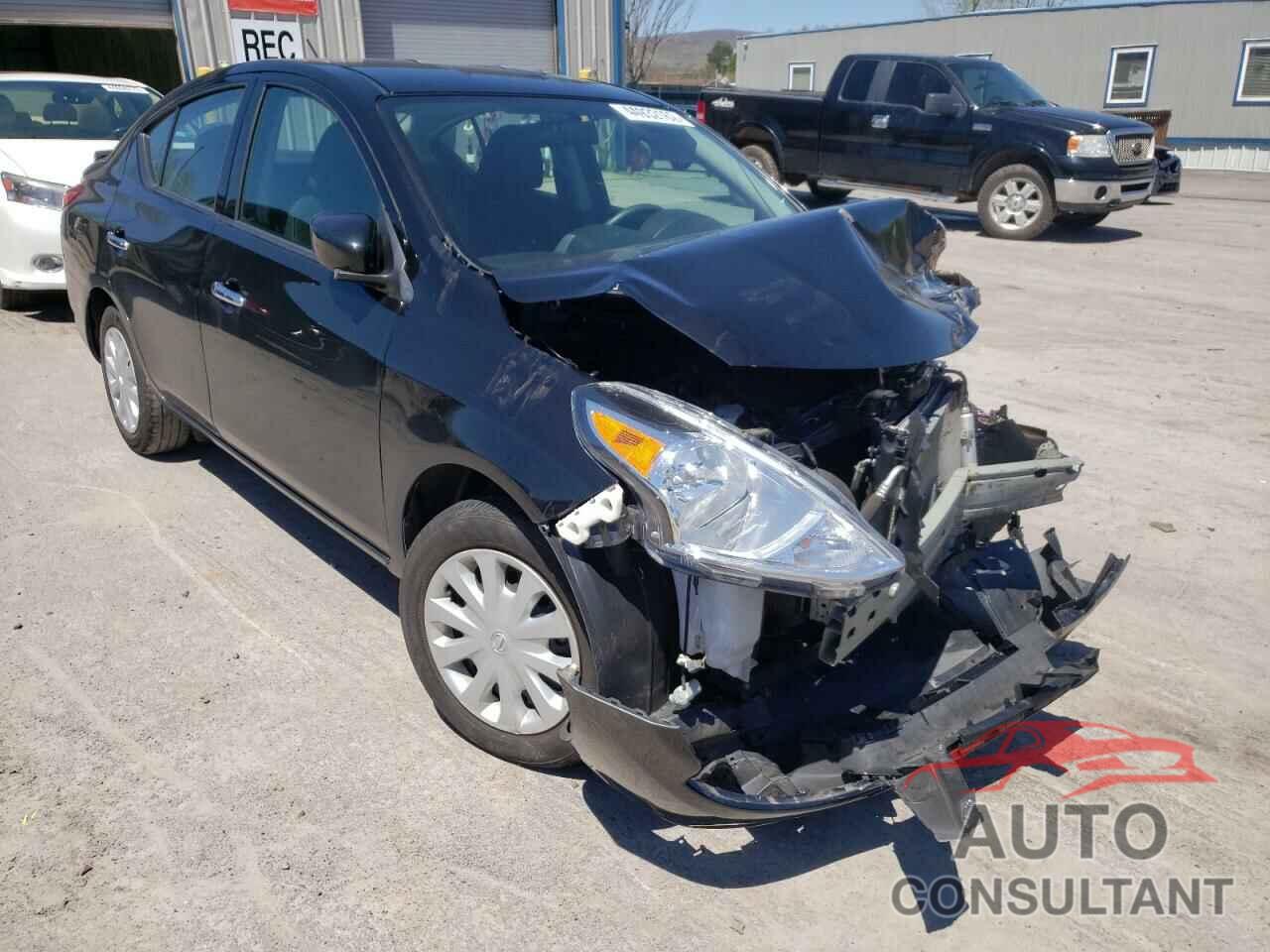 NISSAN VERSA 2019 - 3N1CN7AP0KL816136