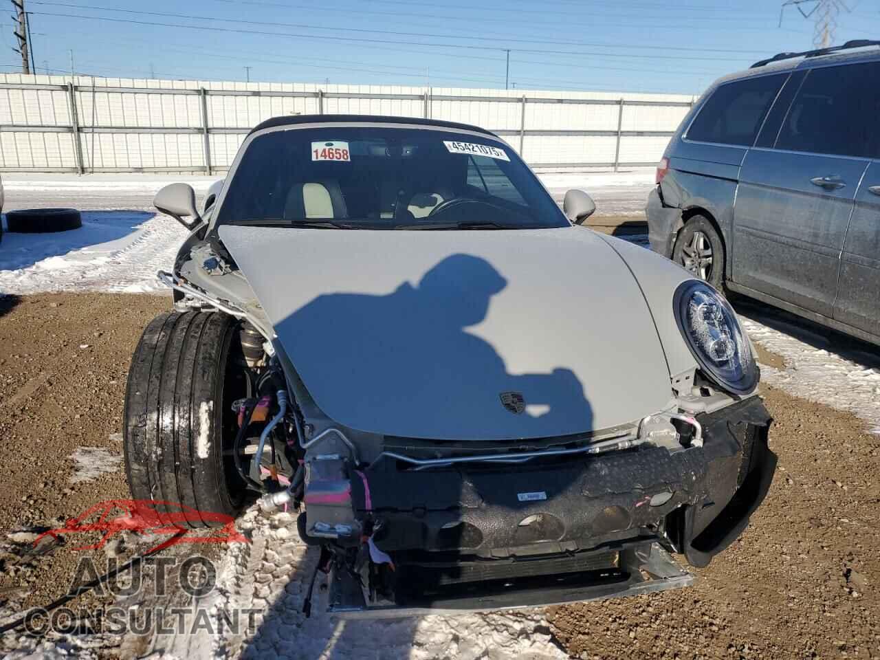 PORSCHE 911 2019 - WP0CD2A96KS144850