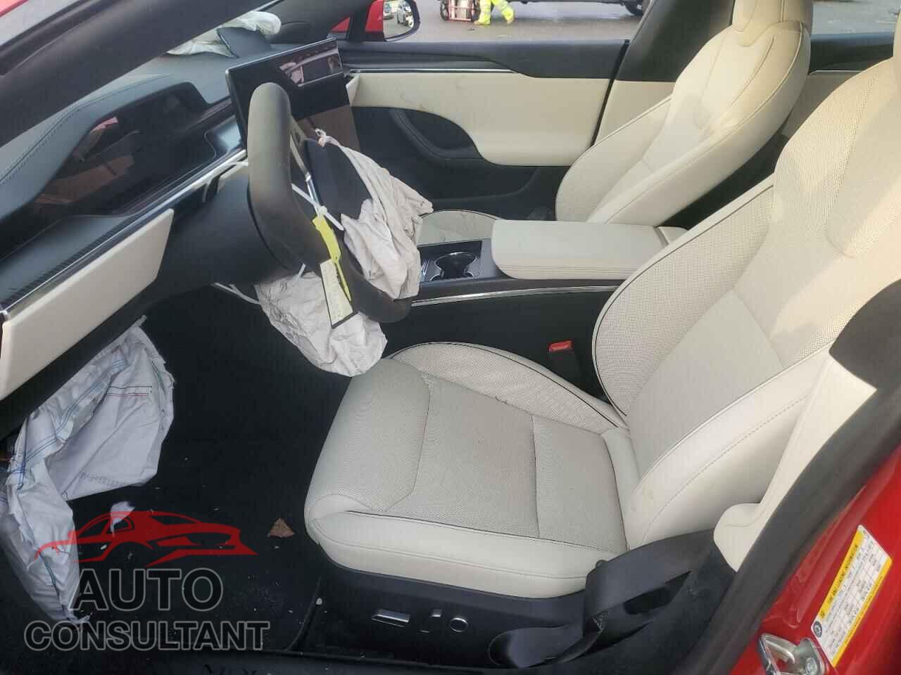 TESLA MODEL S 2022 - 5YJSA1E61NF488716