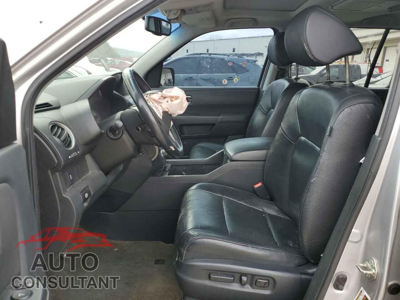 HONDA PILOT 2013 - 5FNYF4H68DB084335