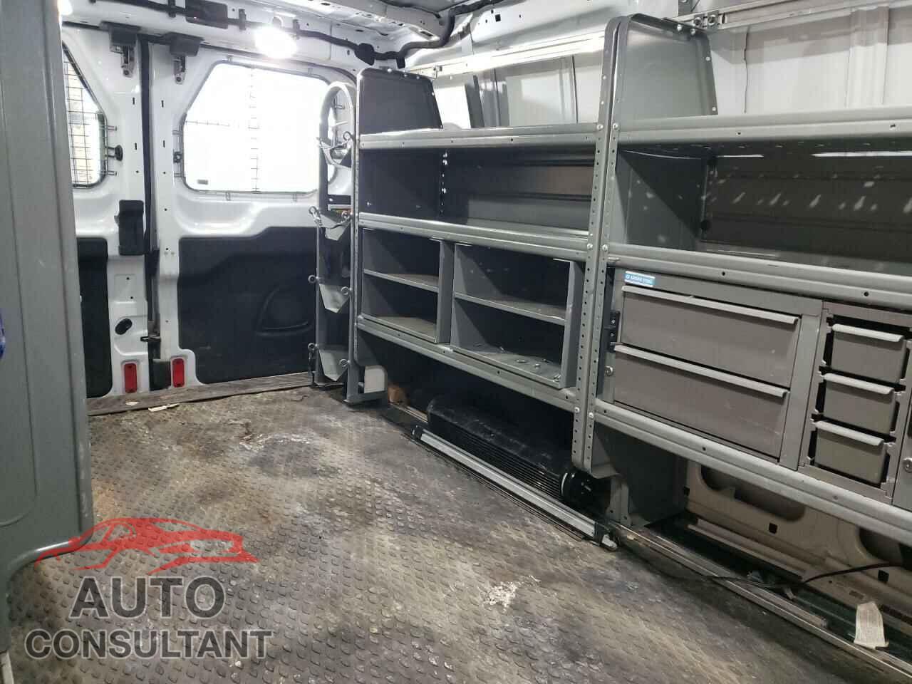 FORD TRANSIT 2018 - 1FTYE1ZM2JKB36619