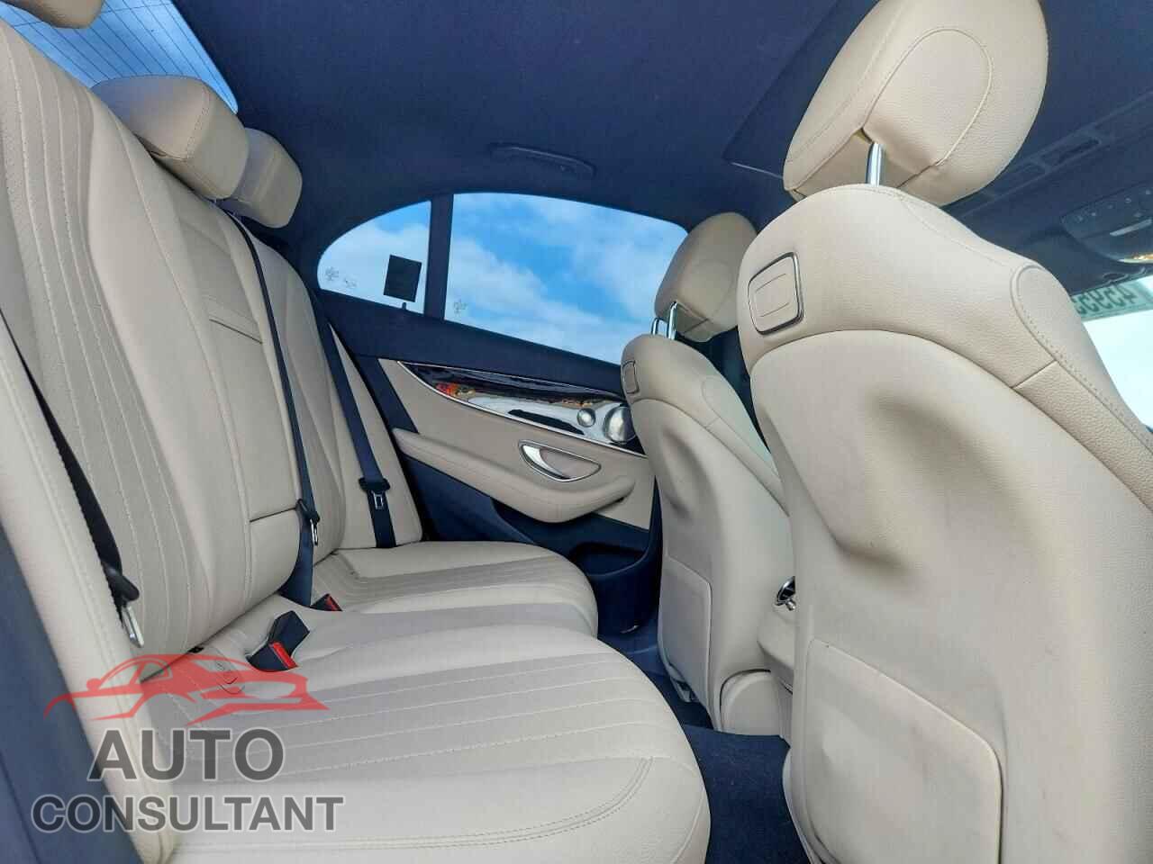 MERCEDES-BENZ E-CLASS 2019 - WDDZF4JB2KA607694