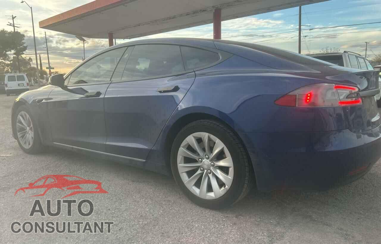 TESLA MODEL S 2018 - 5YJSA1E27JF287796