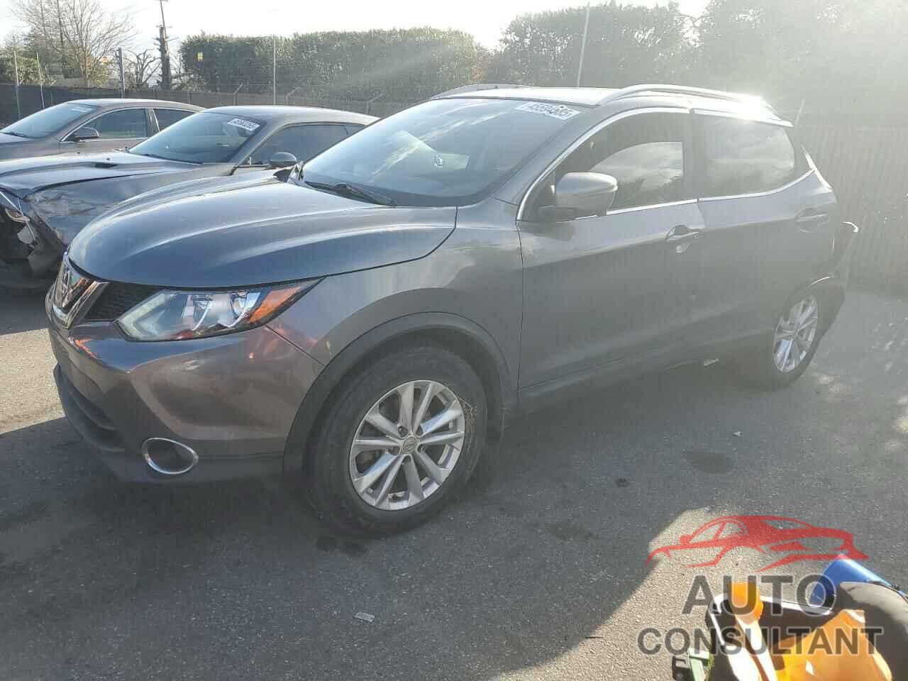 NISSAN ROGUE 2018 - JN1BJ1CP0JW185690