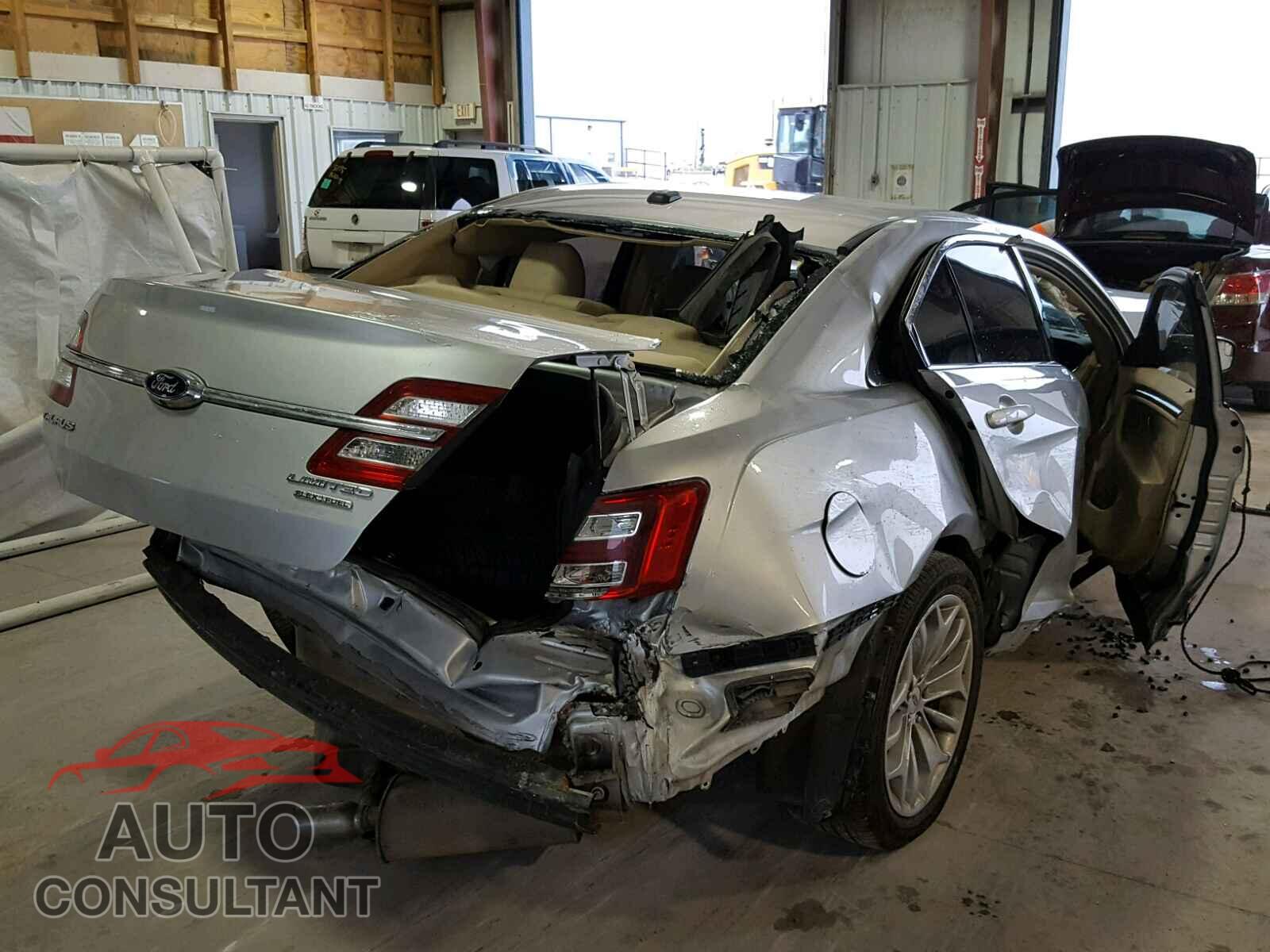 FORD TAURUS 2015 - 1FAHP2F84FG101197