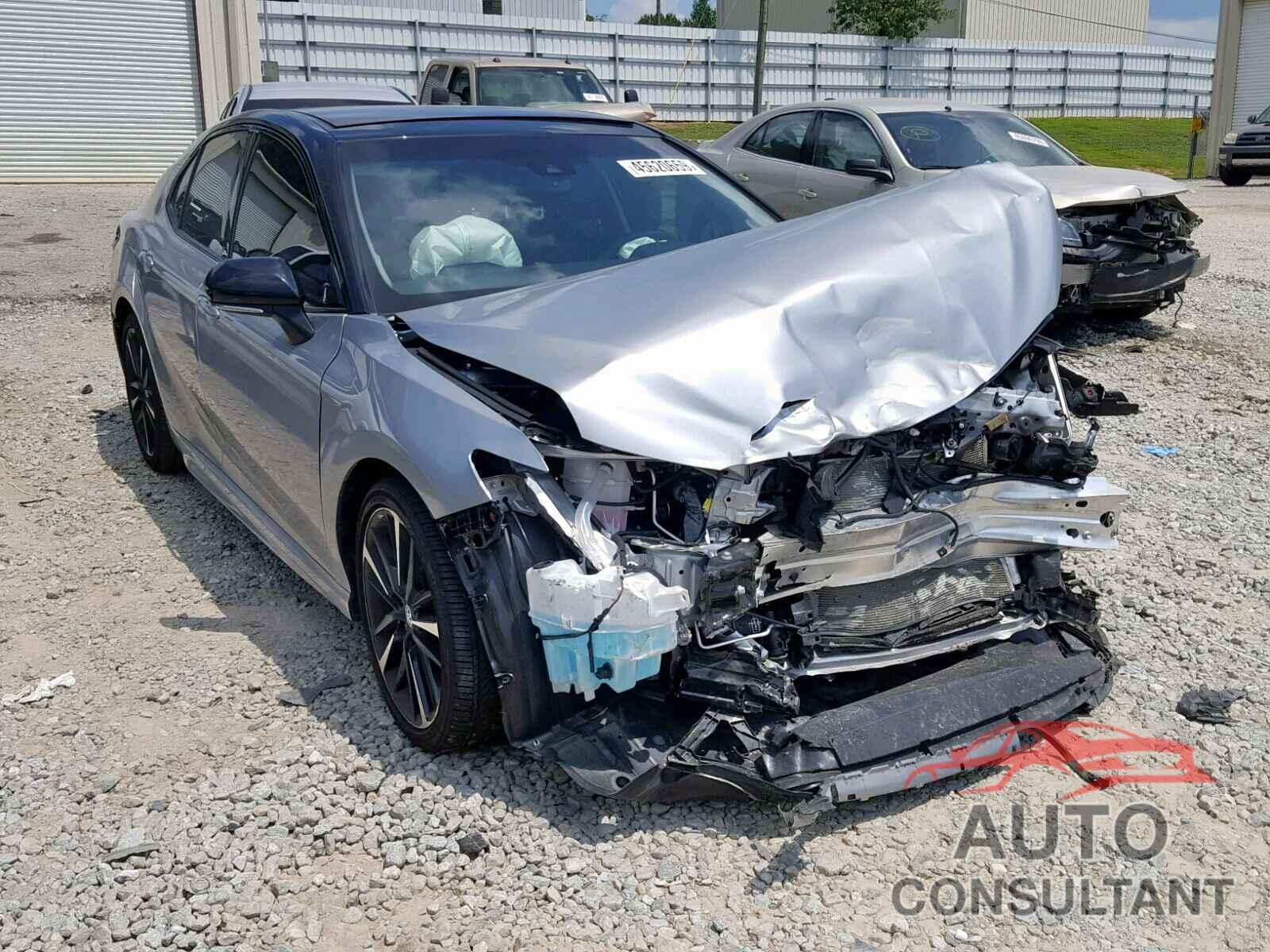 TOYOTA CAMRY 2018 - 4T1BZ1HK3JU016774
