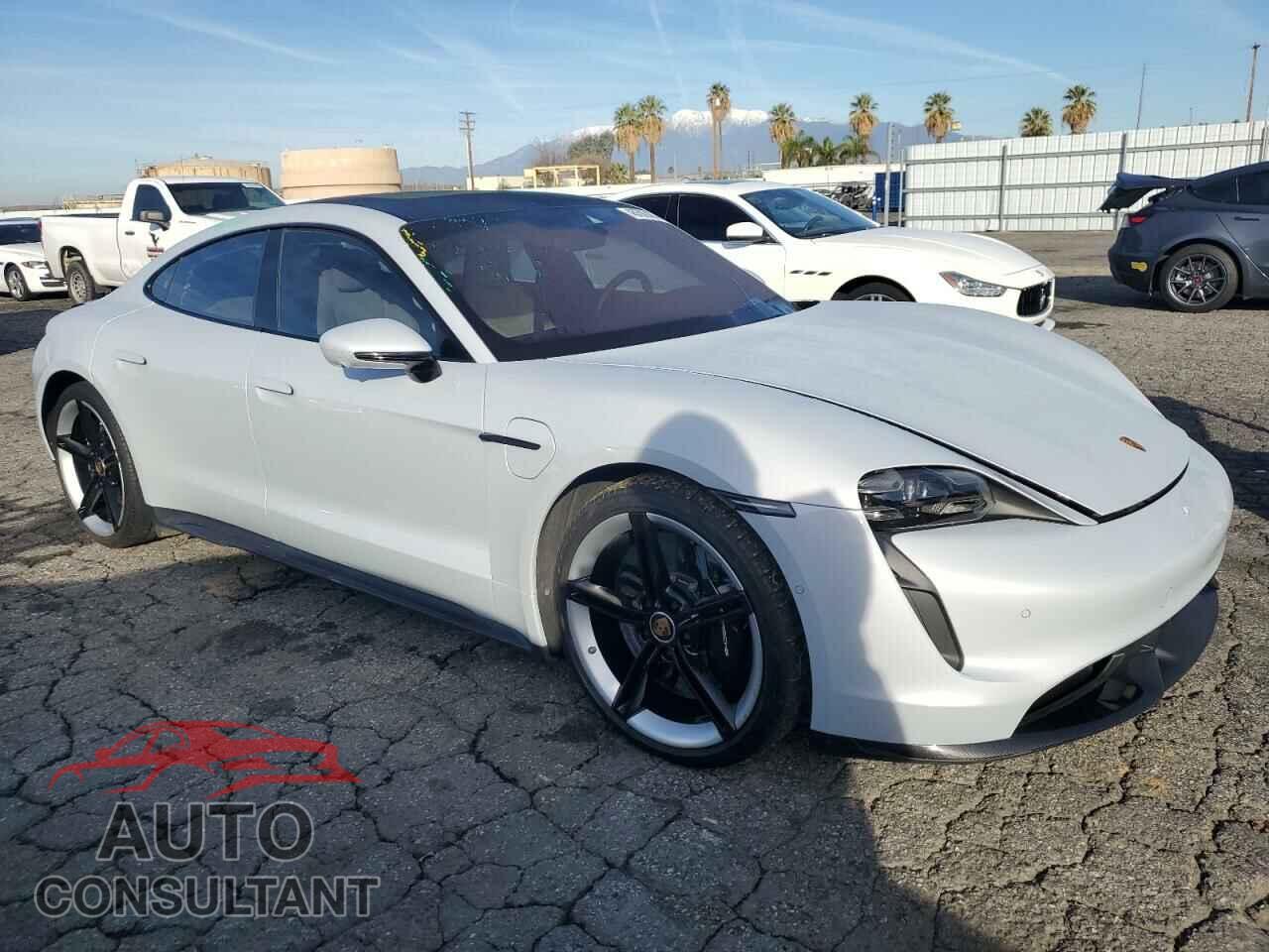 PORSCHE TAYCAN 2023 - WP0AC2Y15PSA52150