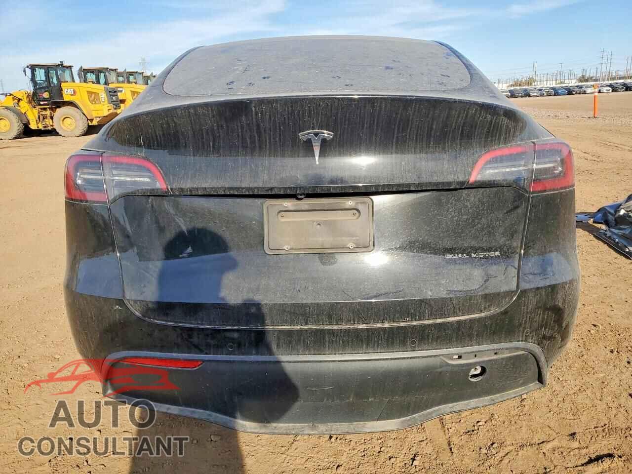 TESLA MODEL Y 2022 - 7SAYGAEE2NF433470