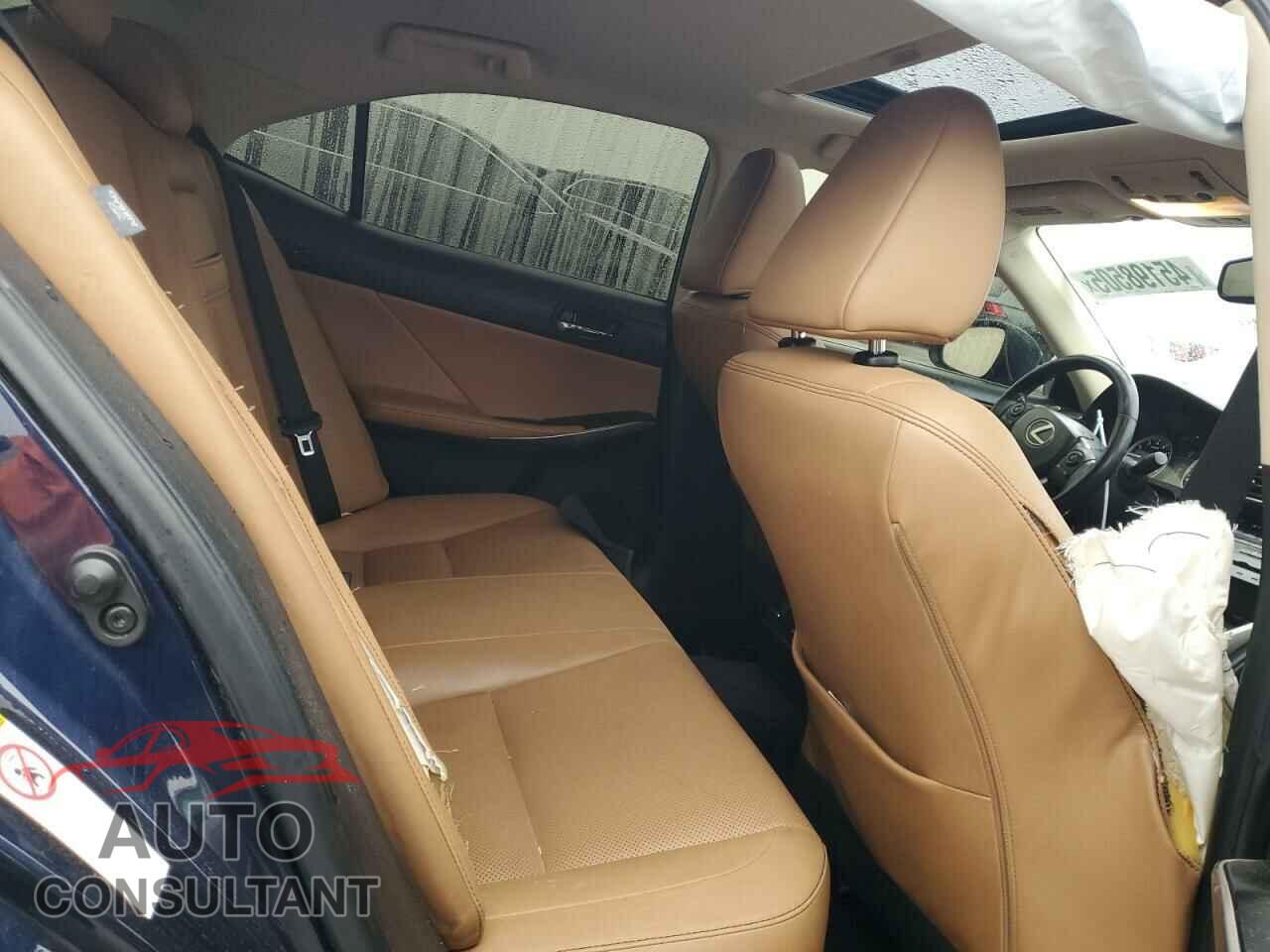 LEXUS IS 2014 - JTHCF1D26E5007816