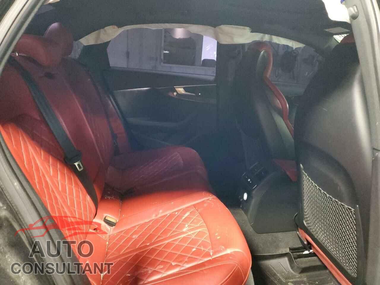 AUDI S4/RS4 2018 - WAUB4AF42JA097420