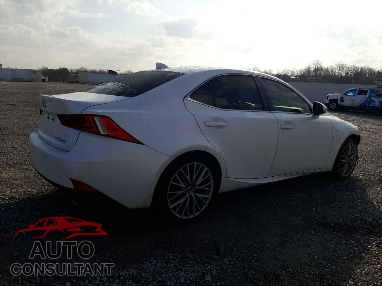 LEXUS IS 2015 - JTHCF1D23F5016409