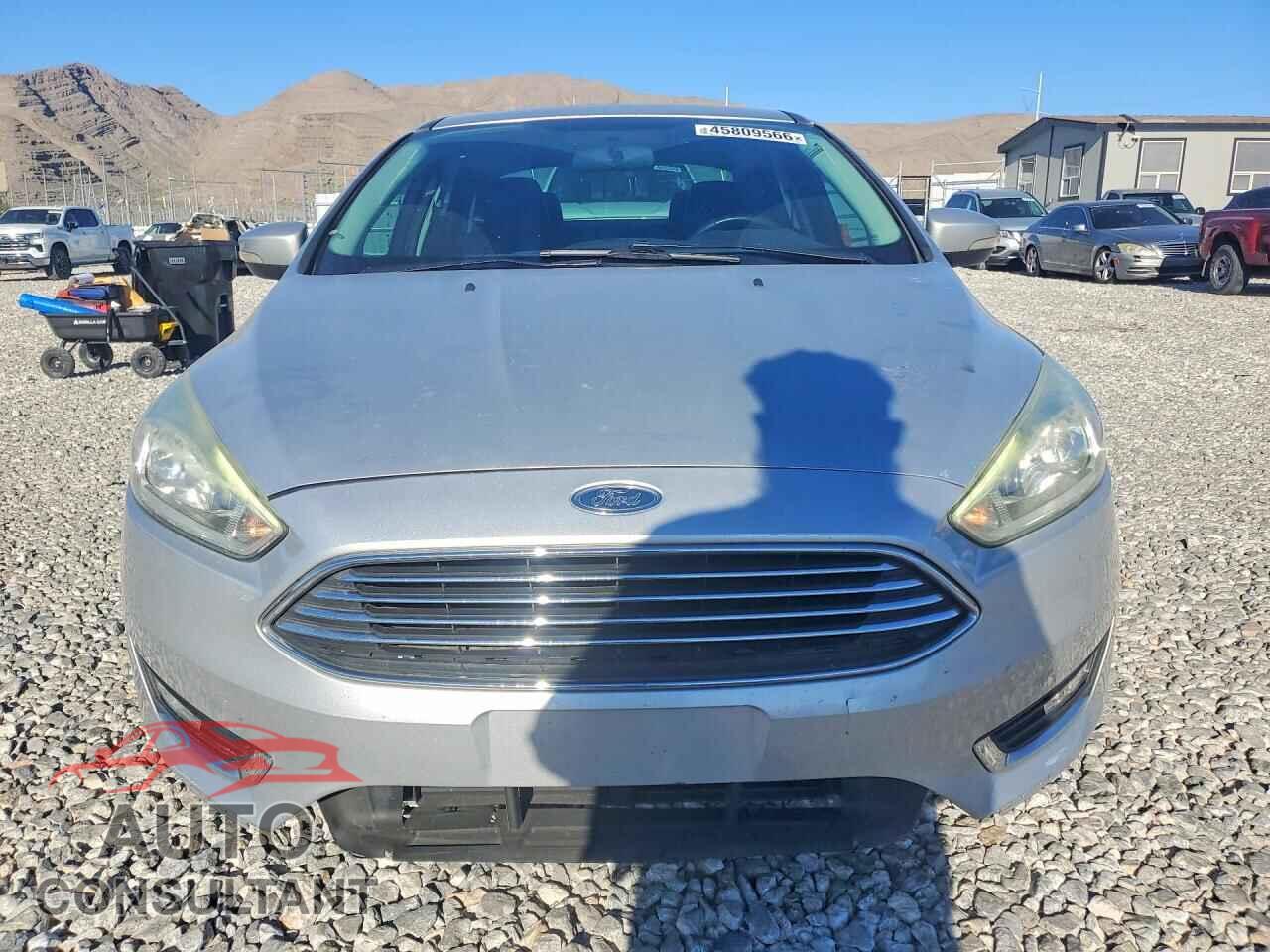 FORD FOCUS 2017 - 1FADP3J29HL230666
