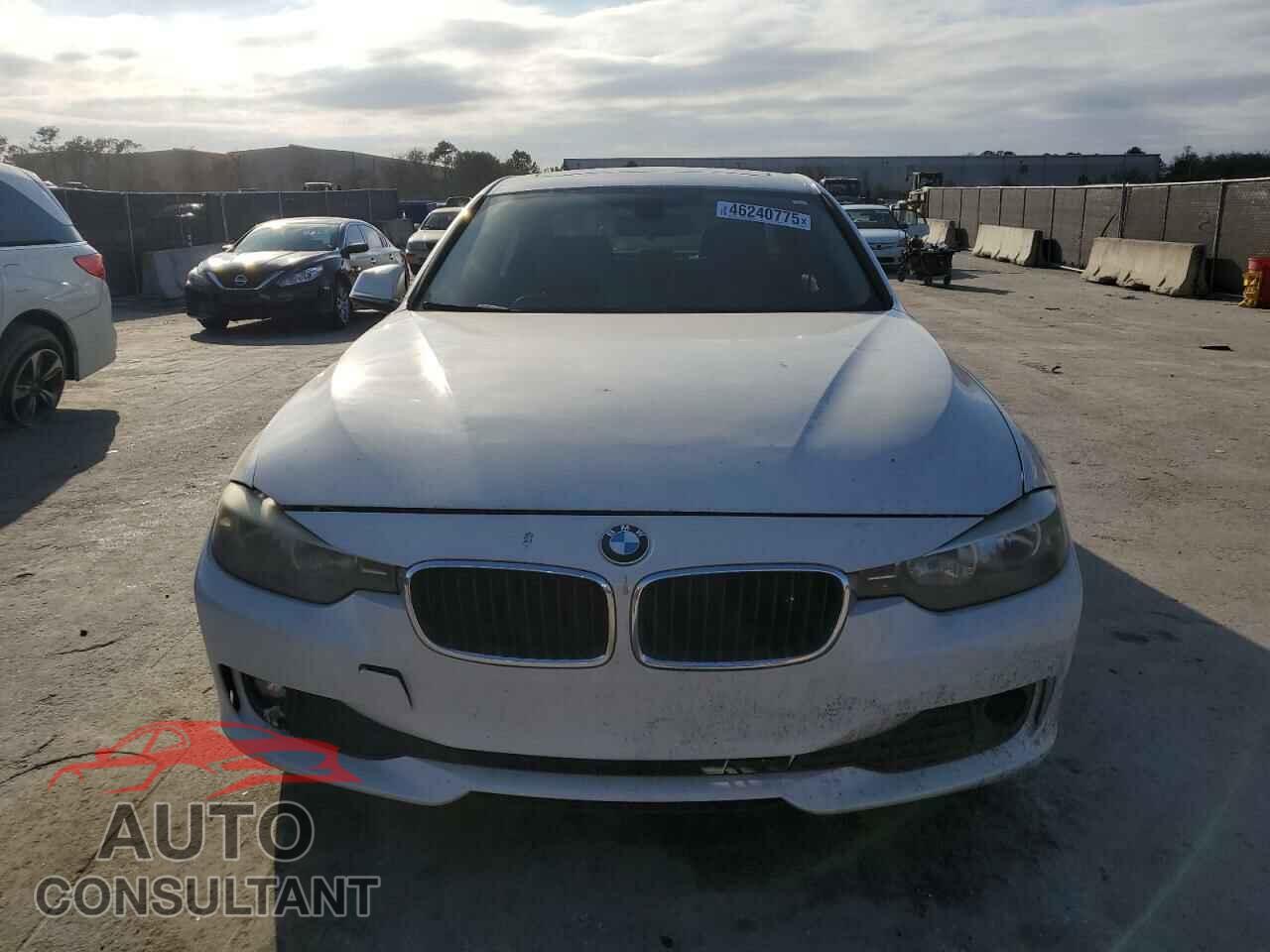 BMW 3 SERIES 2014 - WBA3B1C56EP680650