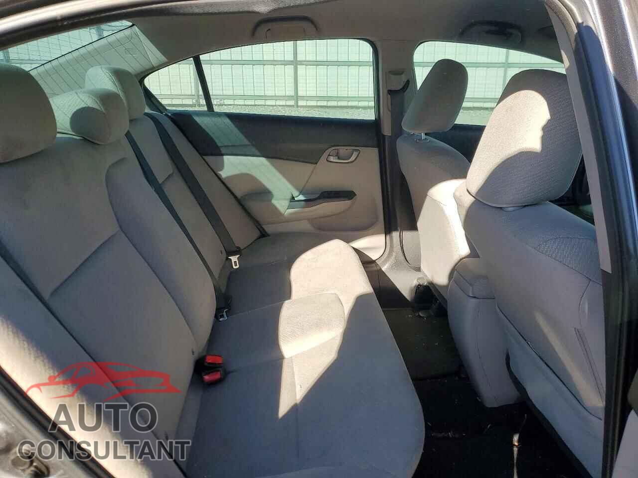 HONDA CIVIC 2013 - 19XFB2F51DE063396
