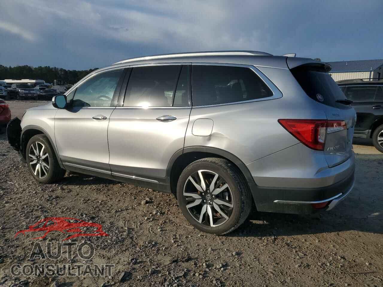 HONDA PILOT 2019 - 5FNYF5H98KB003475