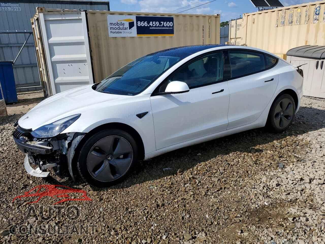 TESLA MODEL 3 2022 - 5YJ3E1EA1NF370744