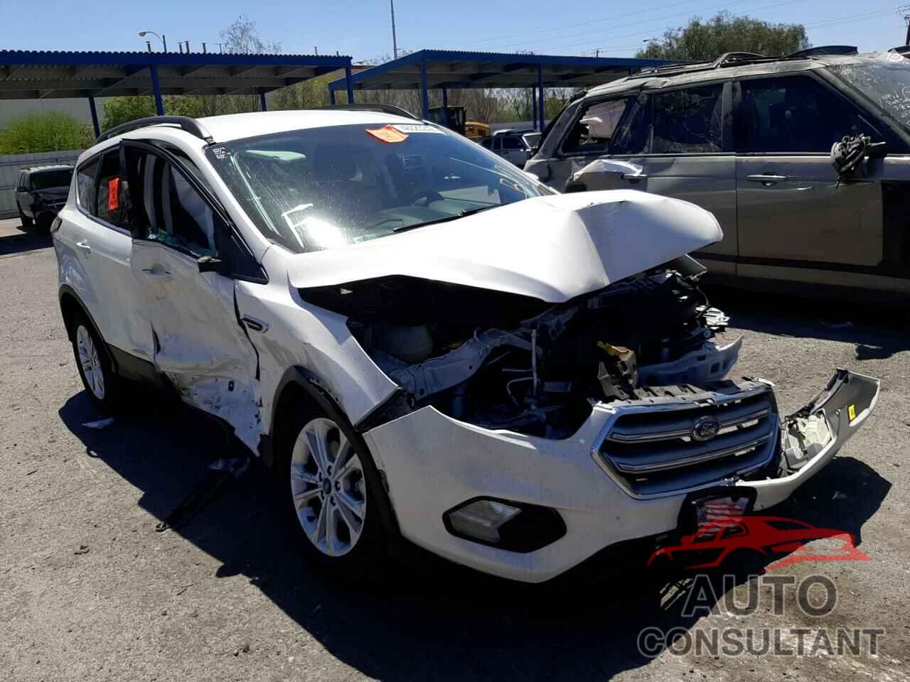 FORD ESCAPE 2017 - 1FMCU0G96HUE73956