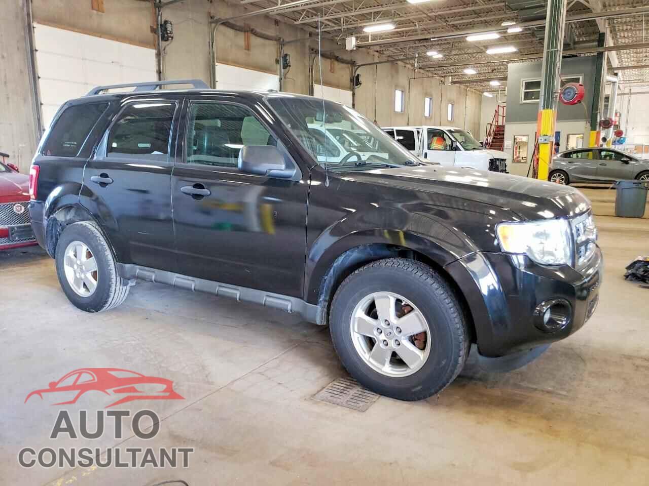 FORD ESCAPE 2011 - 1FMCU0D72BKA51138