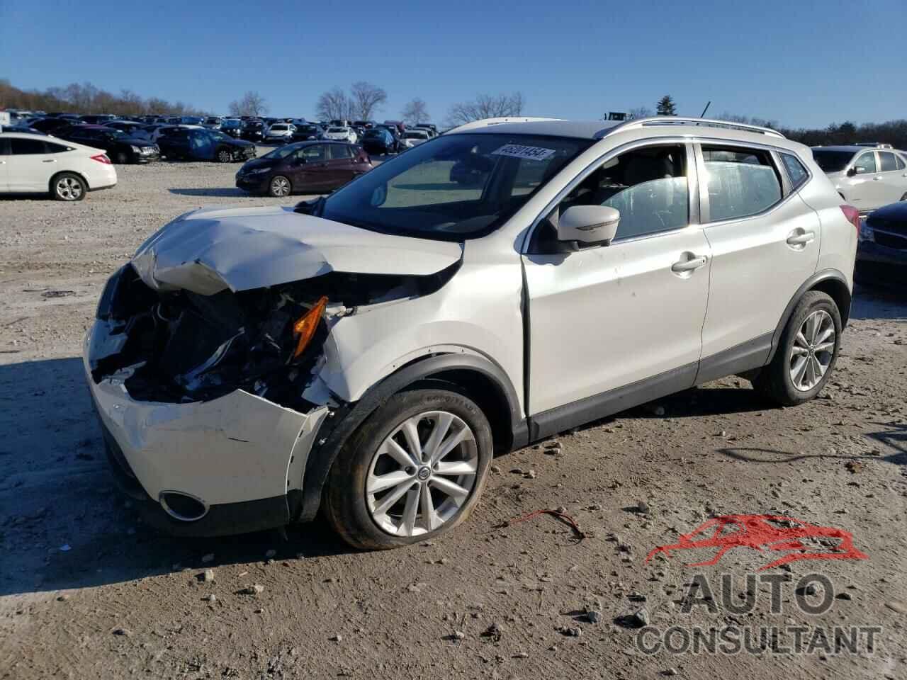 NISSAN ROGUE 2019 - JN1BJ1CR6KW324286