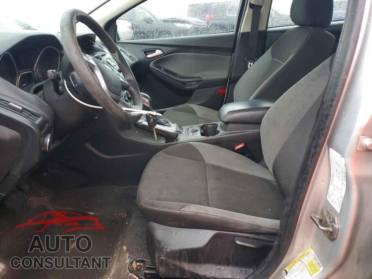 FORD FOCUS 2013 - 1FADP3F2XDL126061