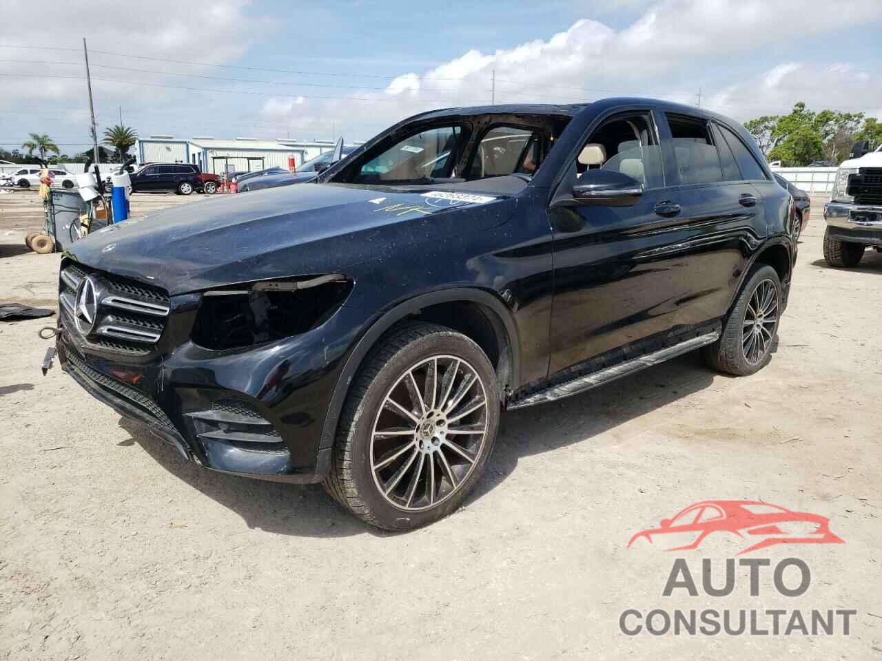 MERCEDES-BENZ GLC-CLASS 2018 - WDC0G4JB2JV082783