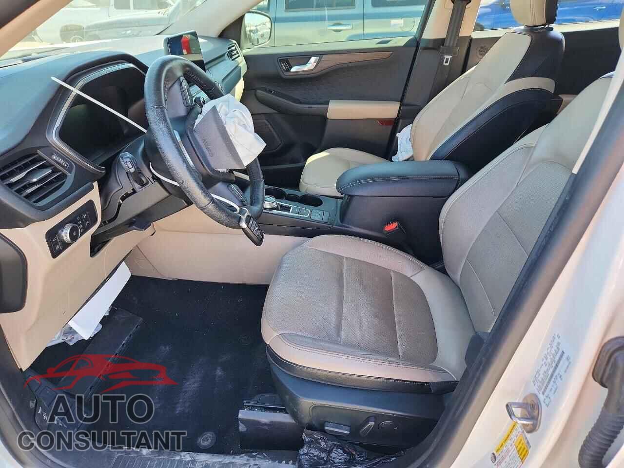 FORD ESCAPE 2020 - 1FMCU0DZ3LUA39622