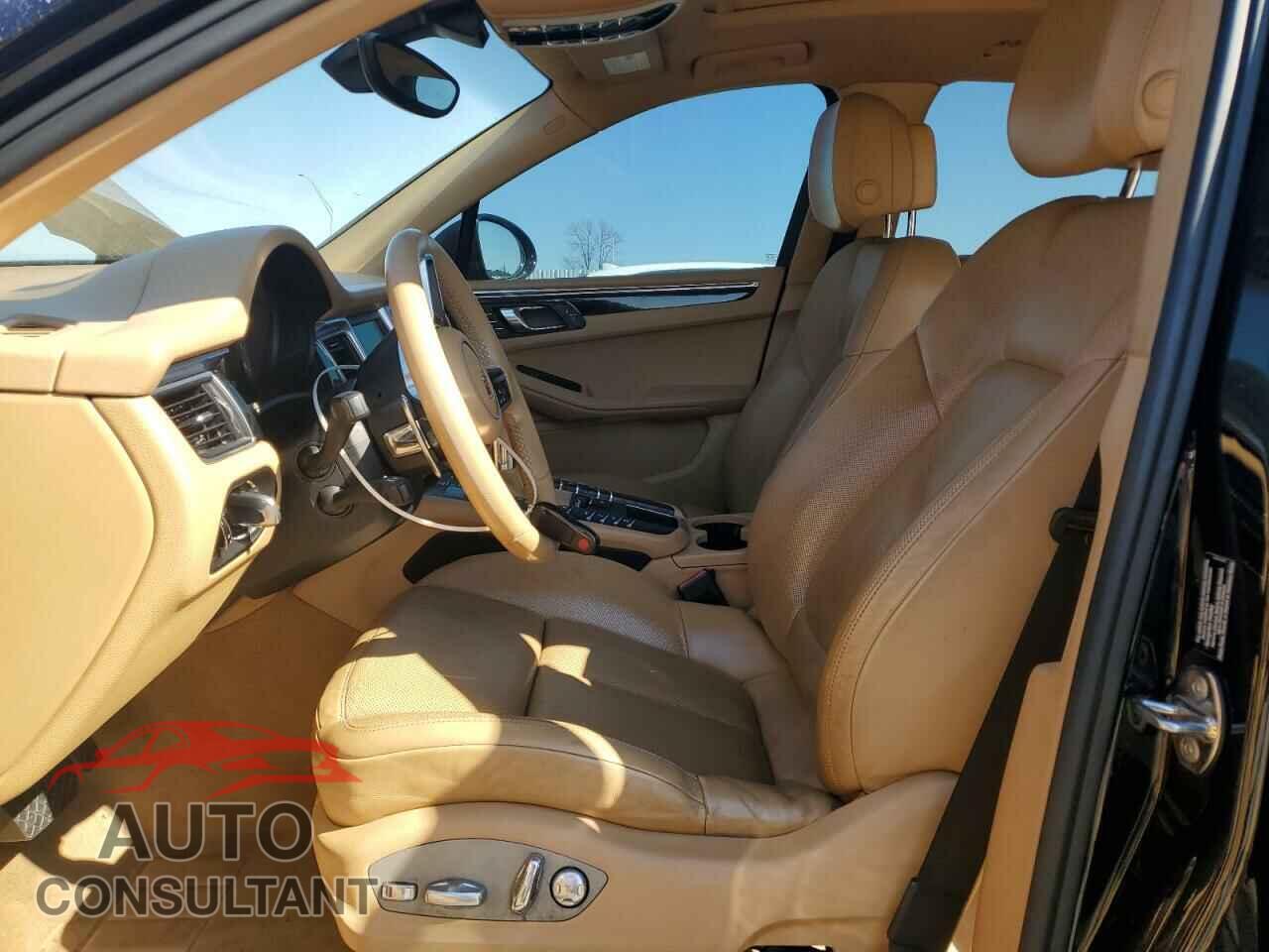 PORSCHE MACAN 2015 - WP1AB2A50FLB62561