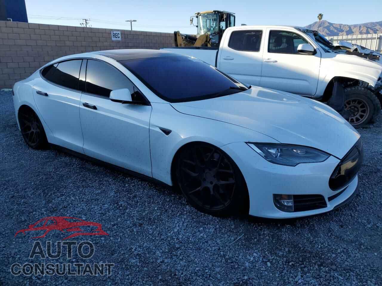 TESLA MODEL S 2012 - 5YJSA1DP4CFS00694