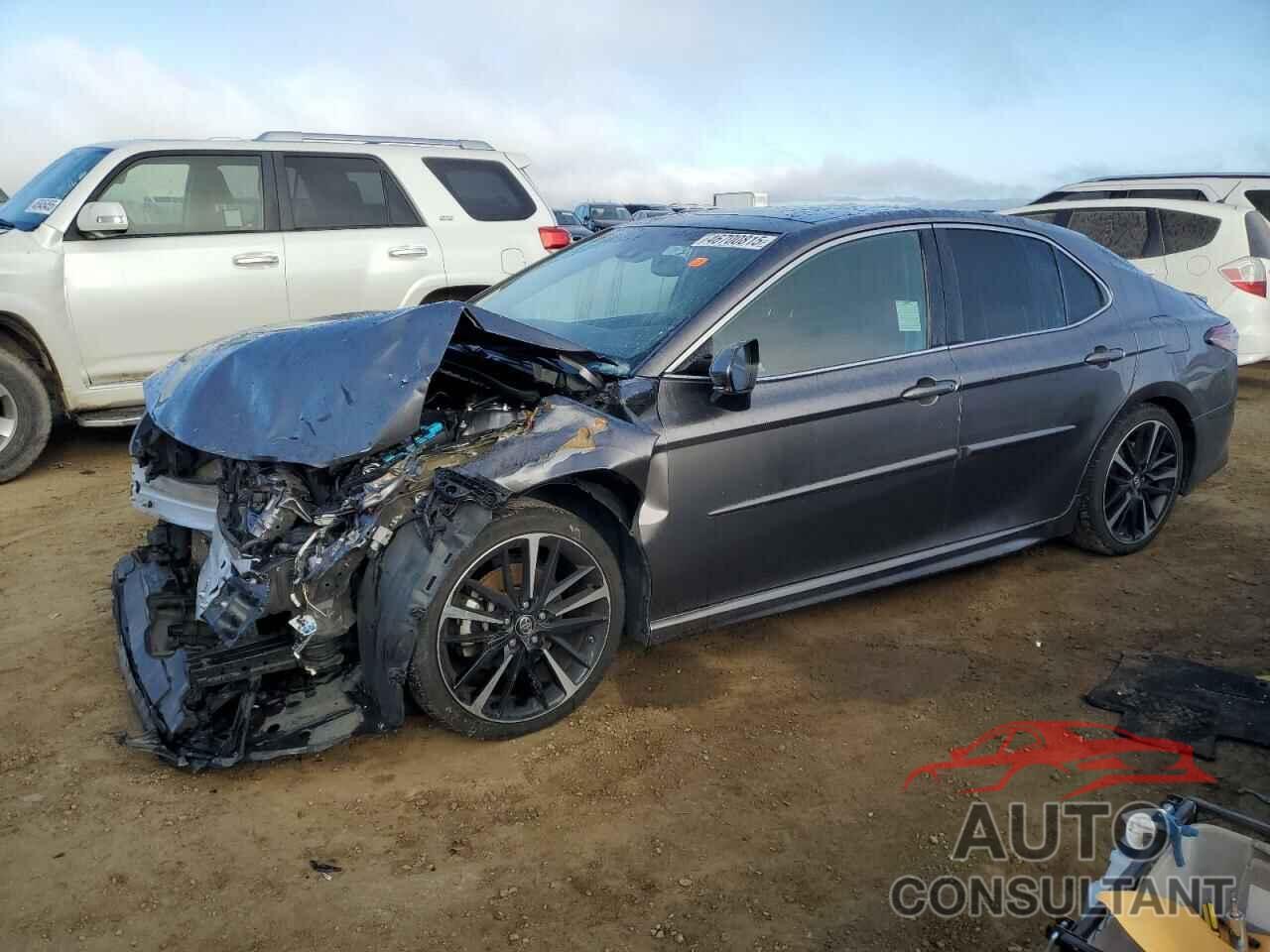 TOYOTA CAMRY 2018 - 4T1B61HKXJU124432