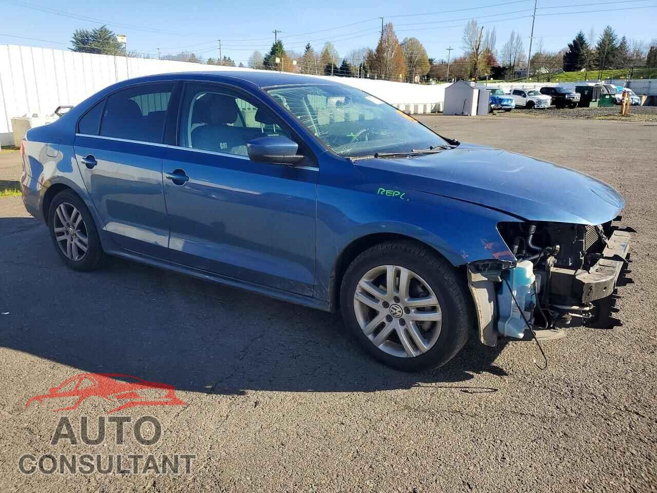 VOLKSWAGEN JETTA 2017 - 3VW2B7AJ3HM213159