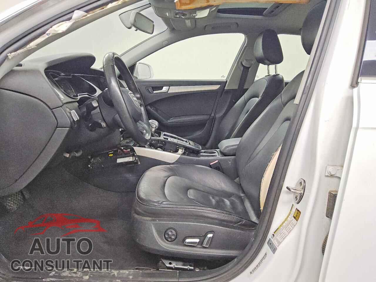 AUDI A4 2013 - WAUBFAFL8DN042016