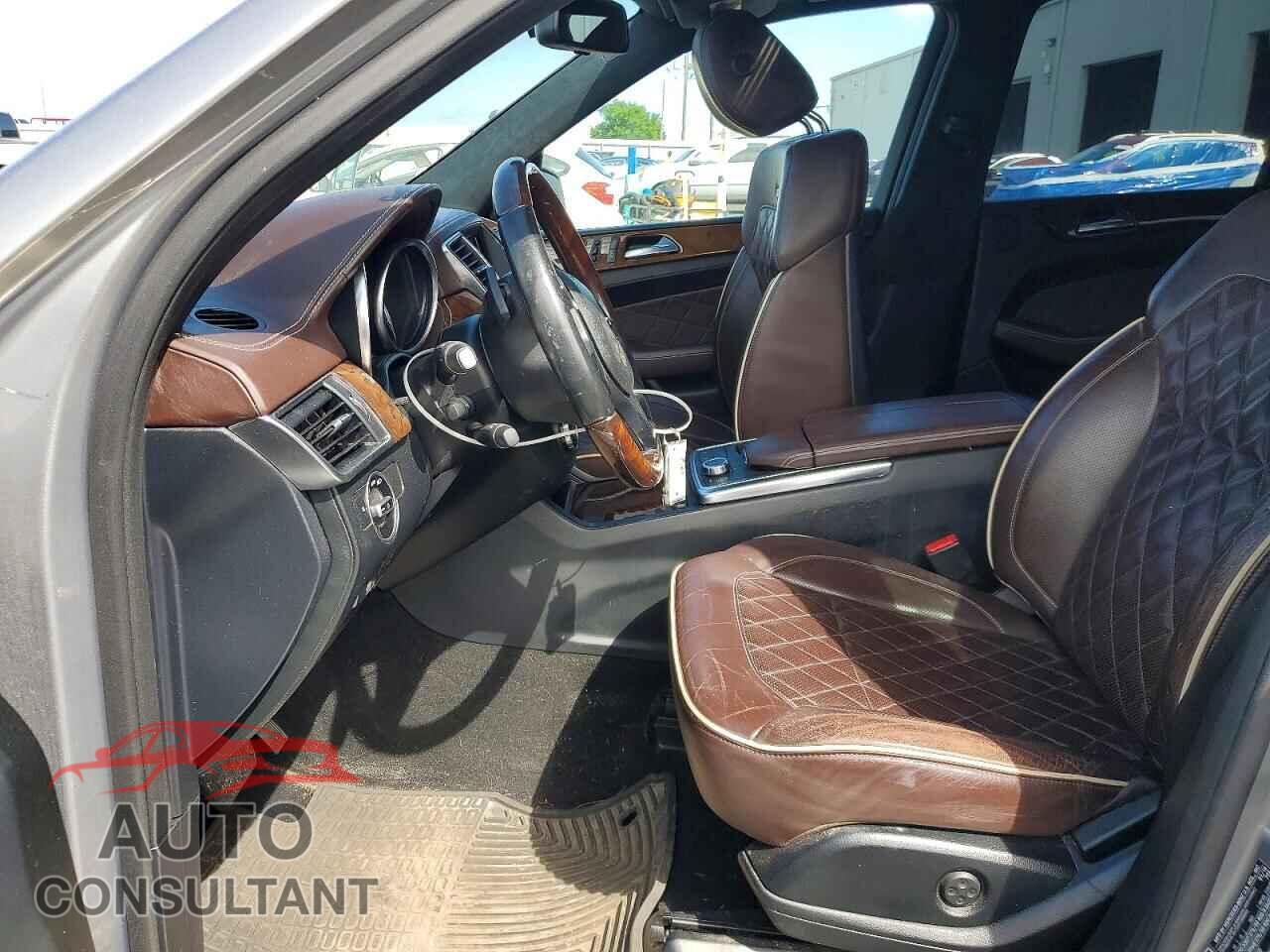 MERCEDES-BENZ GL-CLASS 2015 - 4JGDF6EE9FA542770