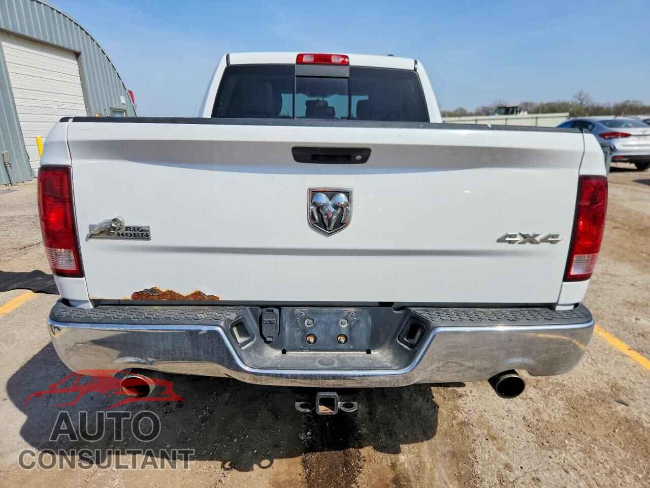 DODGE RAM 1500 2012 - 1C6RD7LT0CS264913