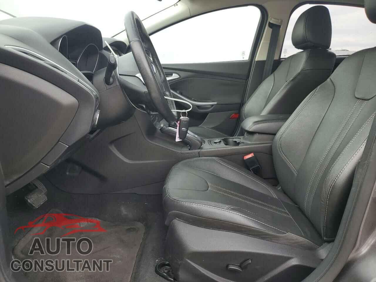 FORD FOCUS 2013 - 1FADP3J23DL335696