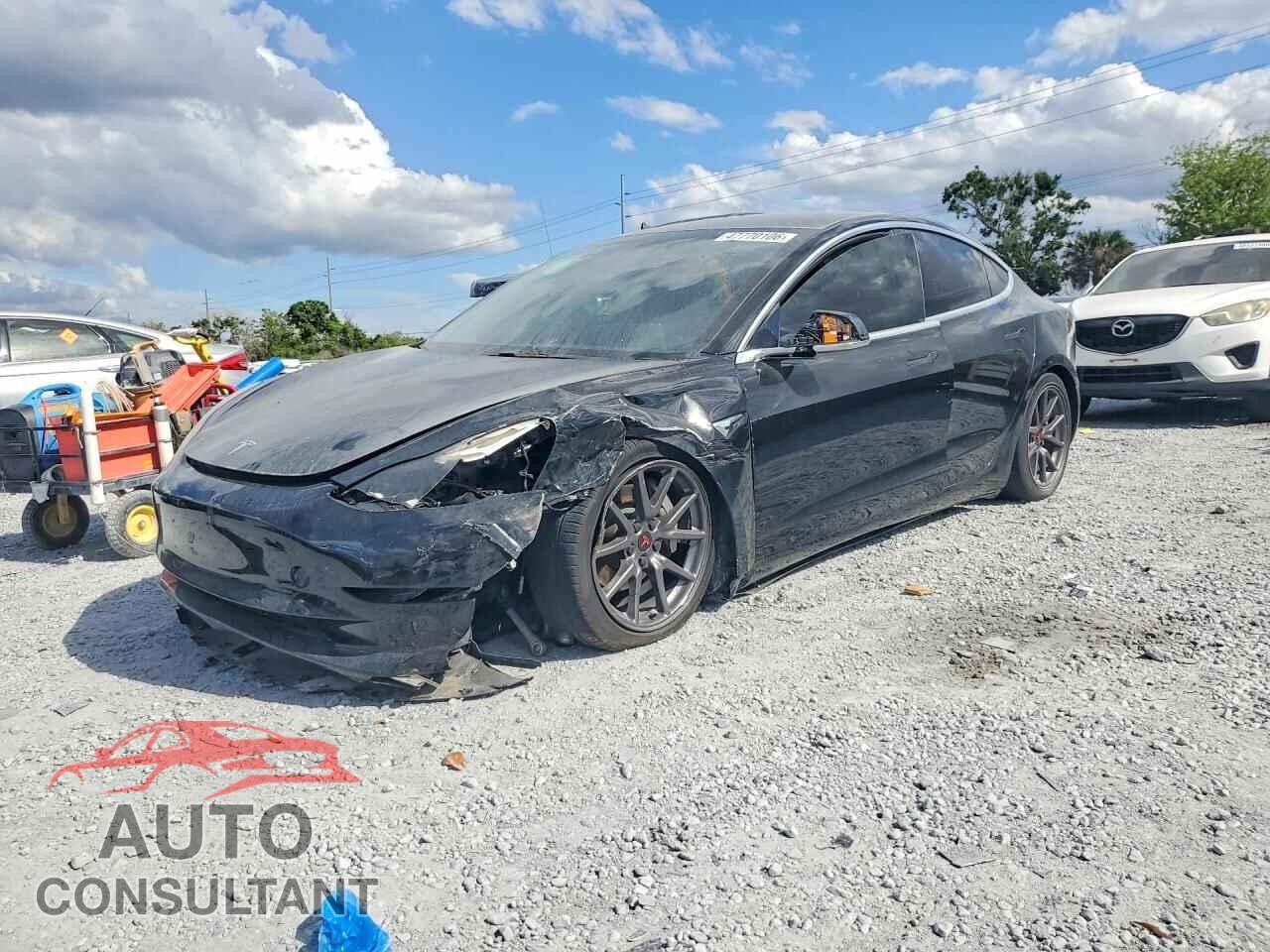 TESLA MODEL 3 2019 - 5YJ3E1EA5KF398834