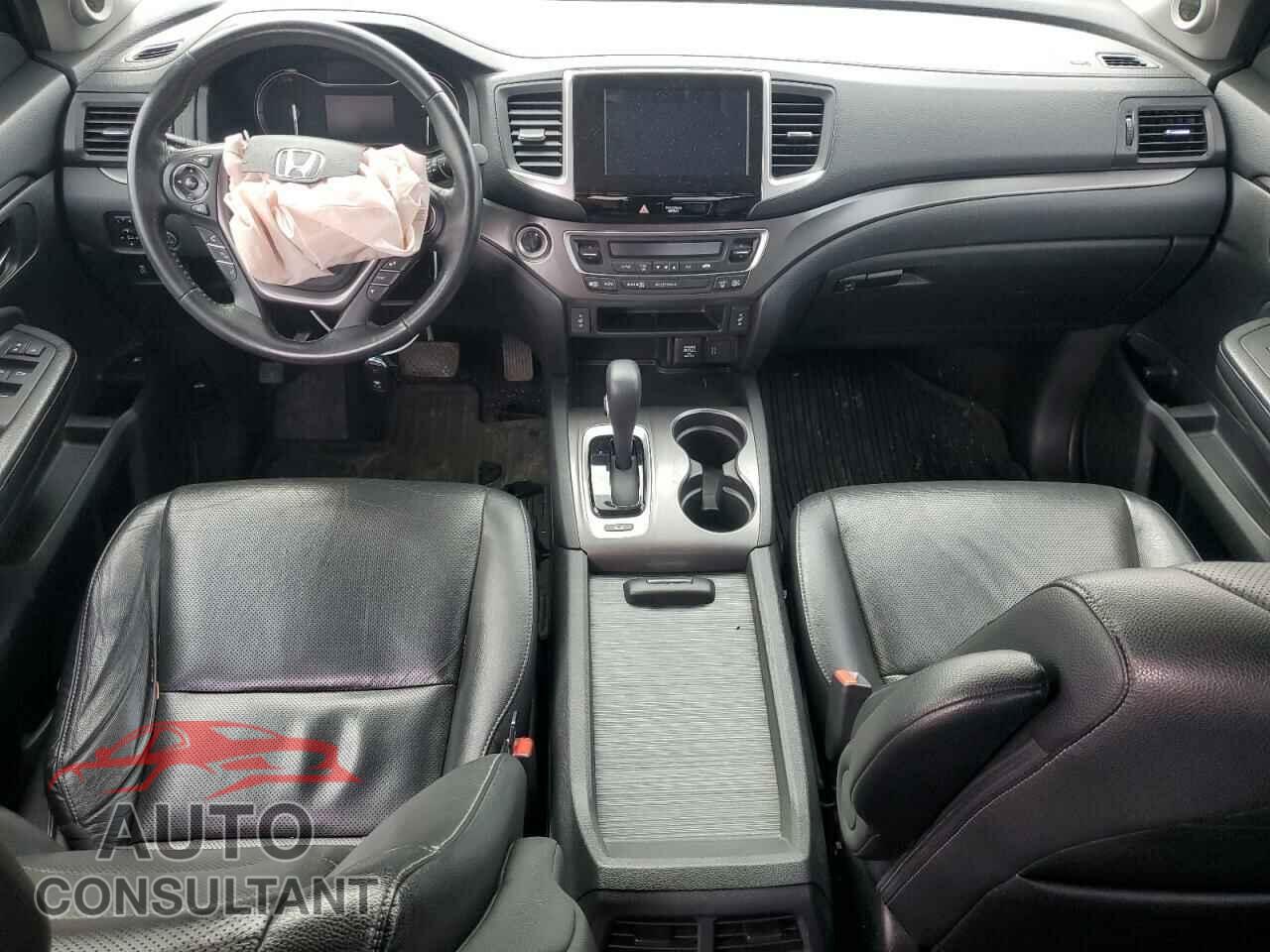 HONDA RIDGELINE 2017 - 5FPYK3F68HB024075