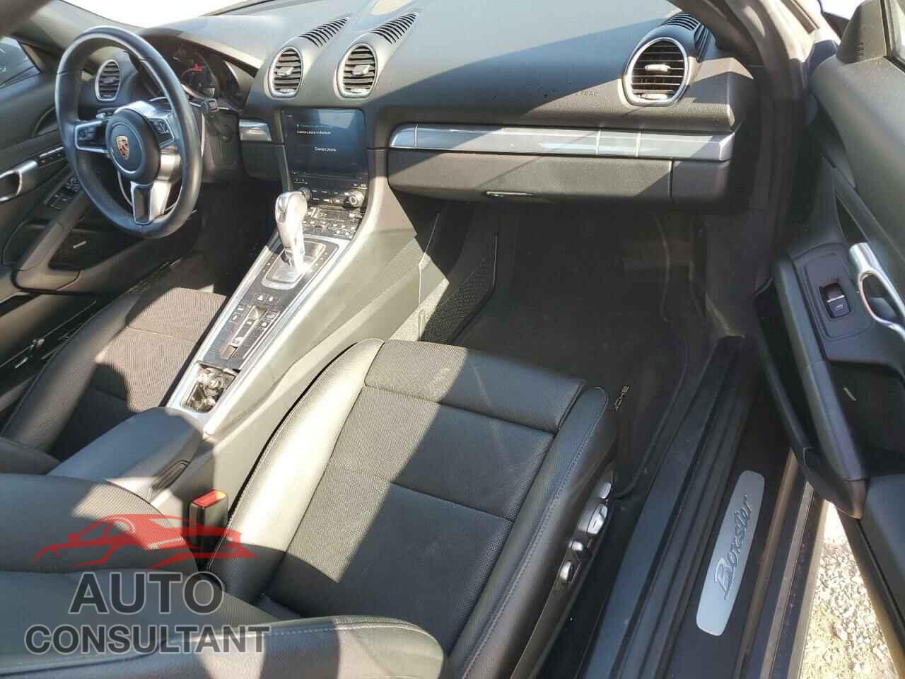 PORSCHE BOXSTER 2017 - WP0CA2A85HS222172